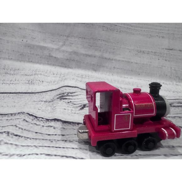 Thomas & Friends Take-Along Skarloey Diecast - Picture 2 of 4